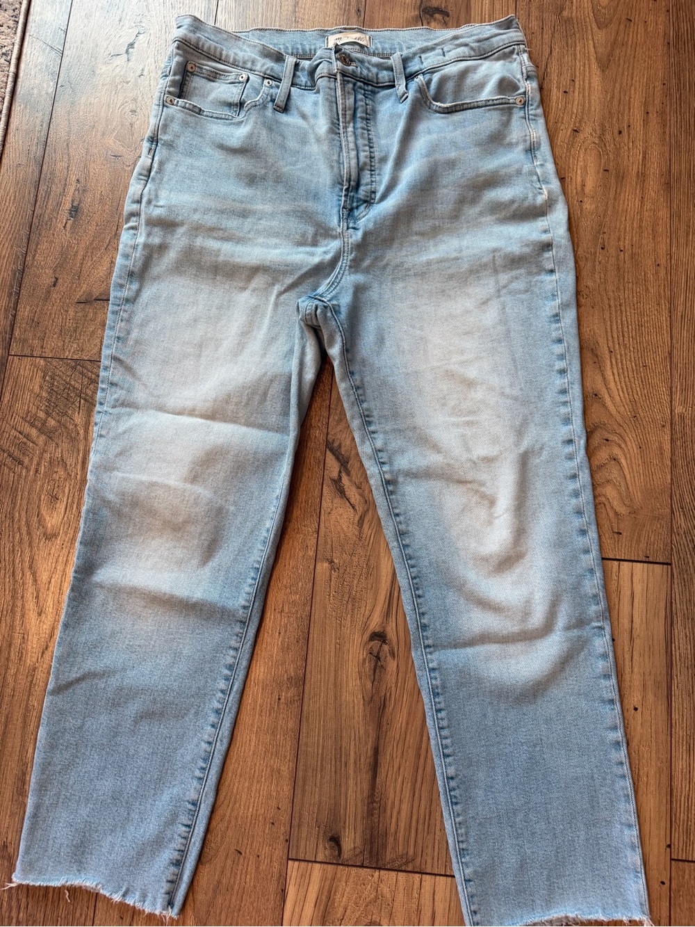 Madewell The Perfect Vintage Jean Light Wash Raw Hem Jeans Size 32 VGUC